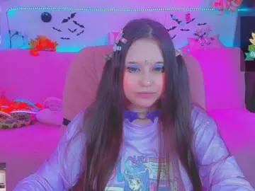 Bongacams Free Porn Cam of LittleKitsune