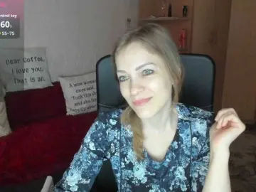 Bongacams Nude Webcam of CherishSia