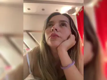 Bongacams Nude Webcam of LunaBiely