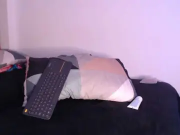 Bongacams Sex Cam of littlekayla