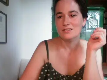 Bongacams Sex Cam of AmanelWhite