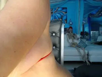 Bongacams Live Sex Cam of adrianna_fox