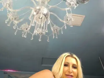 Bongacams Live Sex of adrianna_fox
