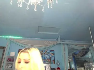 Bongacams Adult Video Chat of adrianna_fox