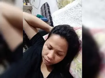 Bongacams Live Sex Cam of Chatty22