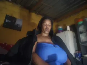 Bongacams Live Sex Cam of Melonboobs1