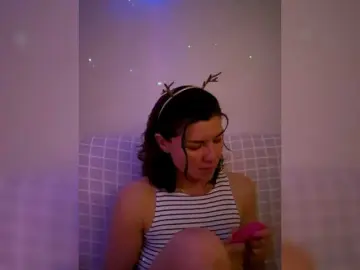 Bongacams Sex Cam of Alise-Shine