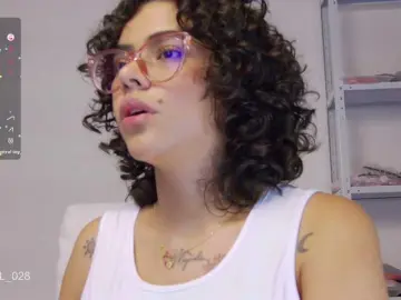 Bongacams Watch Live Sex Cams of MarilynStone