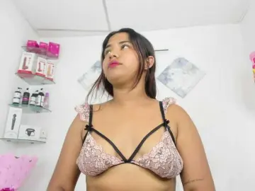 Bongacams Live Sex of curvylattina