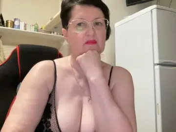 Bongacams Adult Webcam of HotMilfPussy