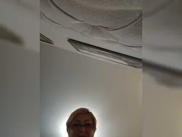 Bongacams Sex Cam of KarinkaSweet