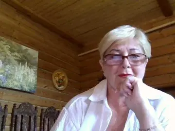 Bongacams Best live sex cam show of KarinkaSweet