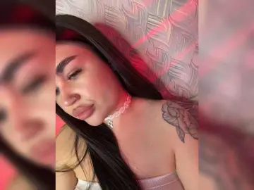 Bongacams Live Sex Cam of suchka-black-