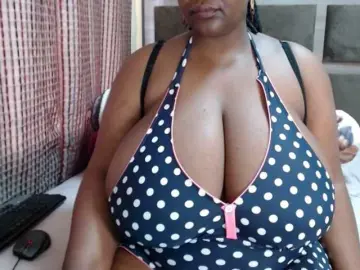 Bongacams Live Sex Cam of BustyBabeX