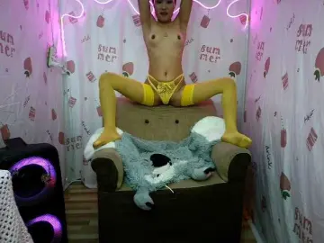 Bongacams Adult Webcam of LovelyQueen