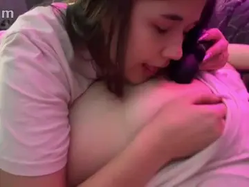 Bongacams Private Sex Chat of TwoLesbyBaby