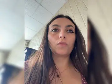 Bongacams Watch Live Sex Cams of NikkySecrets