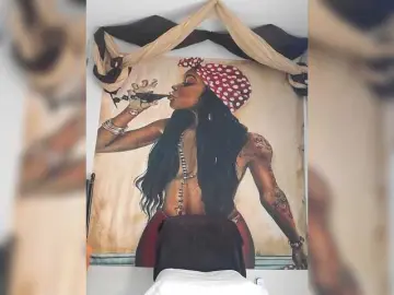 Bongacams Free Live Porn of QueenAnitaDix