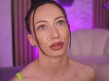 Bongacams Live Sex Cam of RubyFever