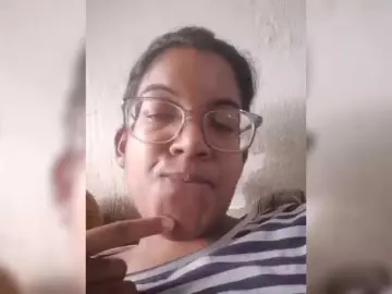 Bongacams Sex Chat of IndianBeaut