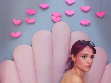Bongacams Live Porn of LUCYMILLER
