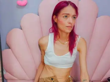 Bongacams Free Live Porn of LUCYMILLER