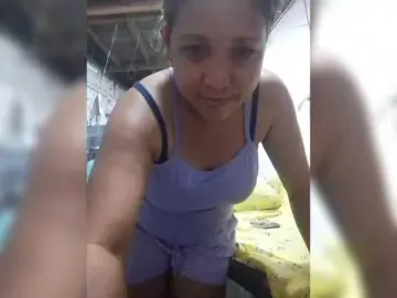 Bongacams Nude Webcam of pinaymaniac69