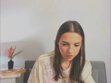 Bongacams Adult Webcam of HarperDelicate