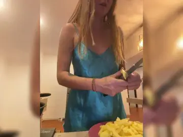 Bongacams Best Webcam of KinaMoonLove