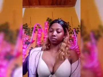 Bongacams Free Porn Cam of Sahsahsexy