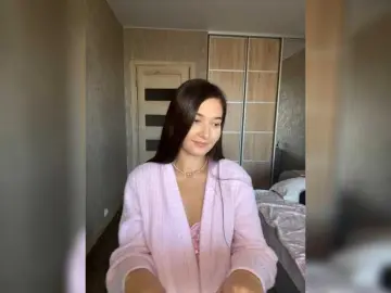 Bongacams Watch Live Sex Cams of Miss-Vikki