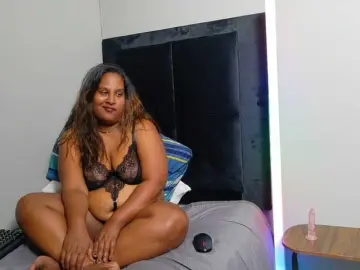 Bongacams Watch Live Sex Cams of SpicedDove