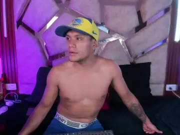 Bongacams Free Porn Cam of van-angel
