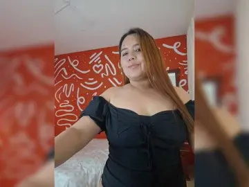 Bongacams Nude Webcam of Honeyy69