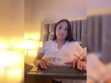 Bongacams Free Porn Cam of IrisEvans