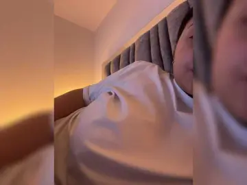 Bongacams Free Porn Cam of IrisEvans