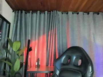Bongacams Live Sex of EmiliWilliams