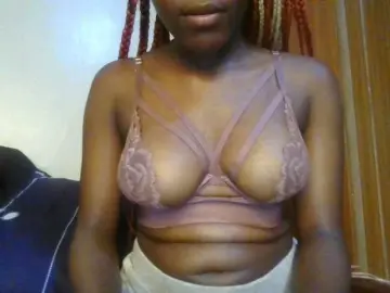 Bongacams Free Porn Cam of NaughtyWhispers