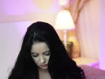 Bongacams Free Live Porn of AdelineMoon