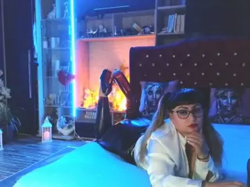 Bongacams Nude Webcam of CandyBigbooty