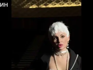Bongacams Free Porn Cam of Margo77-1