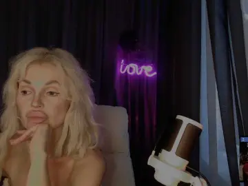 Bongacams Best live sex cam show of Margo77-1
