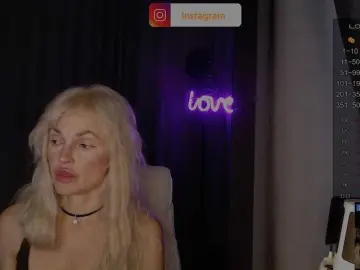 Bongacams Live Sex Cam of Margo77-1
