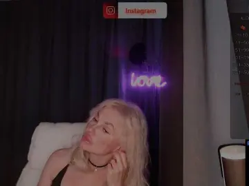 Bongacams Private Sex Chat of Margo77-1
