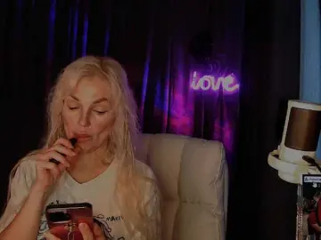 Bongacams Free Live Porn of Margo77-1