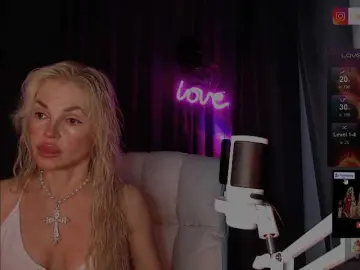 Bongacams Free Porn Cam of Margo77-1