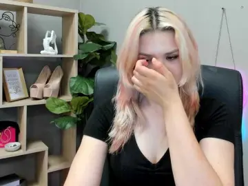 Bongacams Adult Webcam of SweetLilyxo