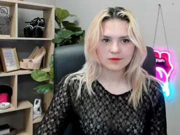 Bongacams Watch Live Sex Cams of SweetLilyxo