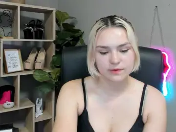 Bongacams Adult Webcam of SweetLilyxo