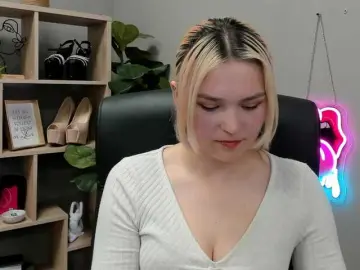 Bongacams Sex Cam of SweetLilyxo